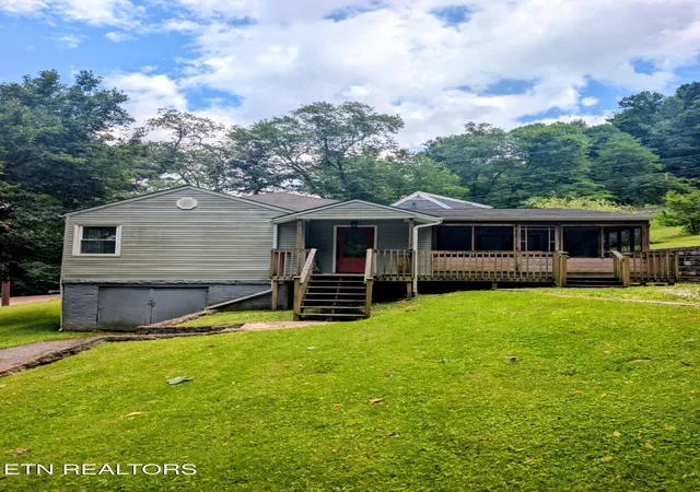1st image of 416 Georgia Ave, Pineville, KY 40977 | MLS# 1343969