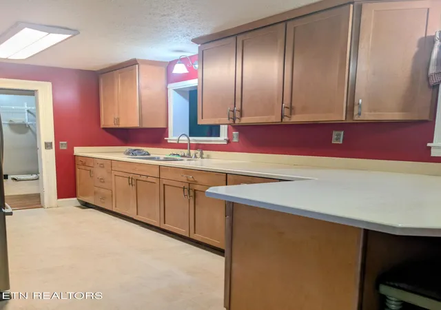 Photo 3 of Single family home for sale at 416 Georgia Ave, Pineville, KY 40977 | MLS# 1343969 | Listing updated on 2026-10-07