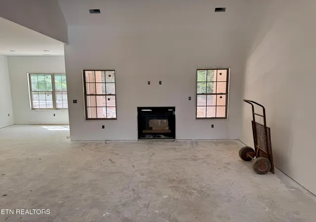 Photo 3 of Single family home for sale at 9938 Rio Bravo Ln, Knoxville, TN 37922 | MLS# 1343642 | Listing updated on 2026-08-28