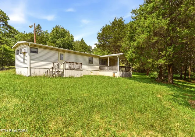 Photo 1 of Single family home for sale at 8050 Lett Rd, Corryton, TN 37721 | MLS# 1343831 | Listing updated on 2026-08-14