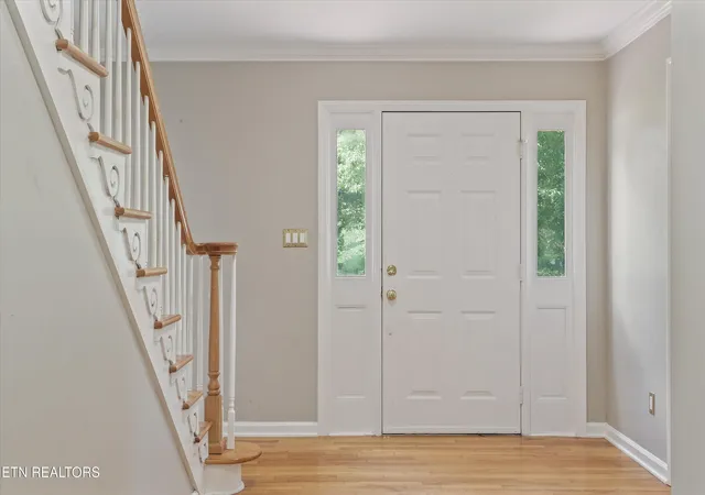Photo 4 of Single family home for sale at 109 Crestview Ln, Oak Ridge, TN 37830 | MLS# 1350523 | Listing updated on 2026-10-05
