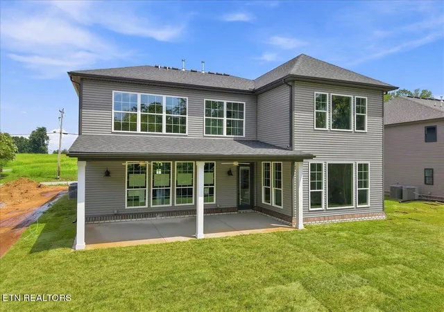 Photo 3 of Single family home for sale at 1629 Harvey Rd, Knoxville, TN 37922 | MLS# 1343956 | Listing updated on 2026-08-25