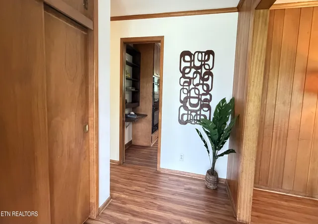 Photo 4 of Single family home for sale at 7501 Sheffield Dr, Knoxville, TN 37909 | MLS# 1344440 | Listing updated on 2026-08-05