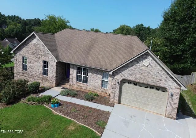 2nd image of 605 Snowshill Wy, Maryville, TN 37803 | MLS# 1344824