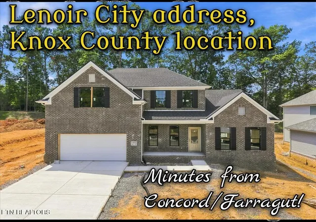 Photo 1 of Single family home for sale at 1422 Crescent Oaks Ln, Lenoir City, TN 37772 | MLS# 1344891 | Listing updated on 2026-08-22