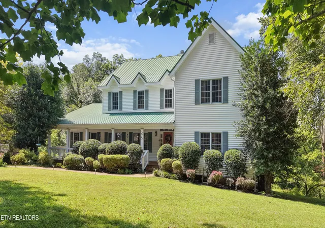 Photo 4 of Single family home for sale at 275 Kings Grant Rd, Maryville, TN 37804 | MLS# 1350400 | Listing updated on 2026-09-18