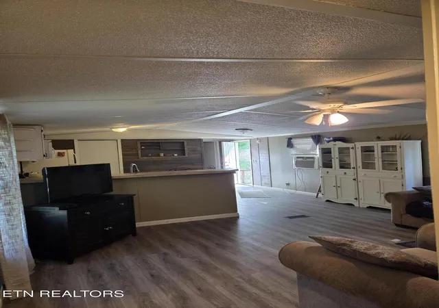 2nd image of 670 Oral Dr, Helenwood, TN 37755 | MLS# 1348855