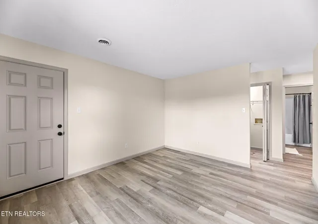 Photo 3 of Condo for sale at 4809 Cannon Ridge Dr #4, Knoxville, TN 37918 | MLS# 1345123 | Listing updated on 2026-07-15