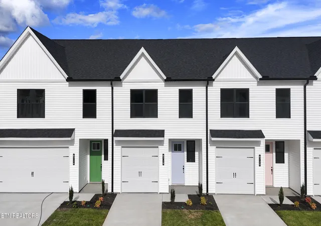 1st image of 8718 Chapman Trace Wy, Knoxville, TN 37920 | MLS# 1346374