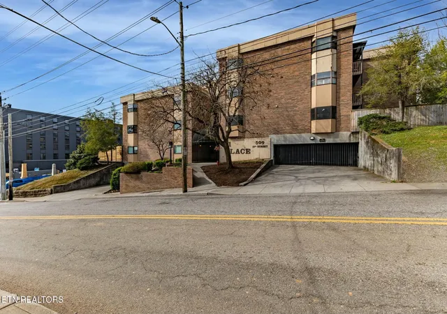 Photo 3 of Condo for sale at 509 11th Street #3003, Knoxville, TN 37916 | MLS# 1345439 | Listing updated on 2026-08-03