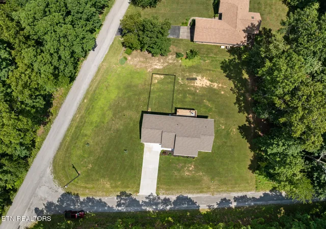 Photo 4 of Sale Pending at 601 Catawba Ln, Crossville, TN 38572 | MLS# 1349745 | Listing updated on 2026-08-20