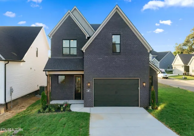 Photo 1 of Sale Pending at 2587 Marshall Pass Rd, Knoxville, TN 37932 | MLS# 1345663 | Listing updated on 2026-09-18