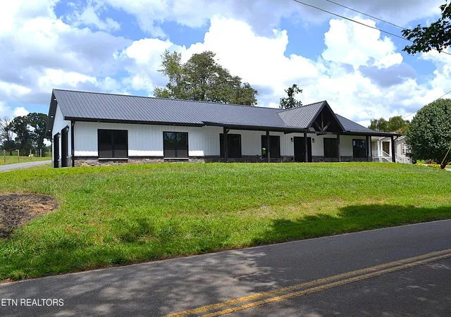1st image of 940 Thorngrove Pike, Strawberry Plains, TN 37871 | MLS# 1345731