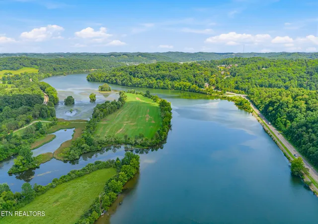 50th image of 13 Bellhaven Ln, Oak Ridge, TN 37830 | MLS# 1349266