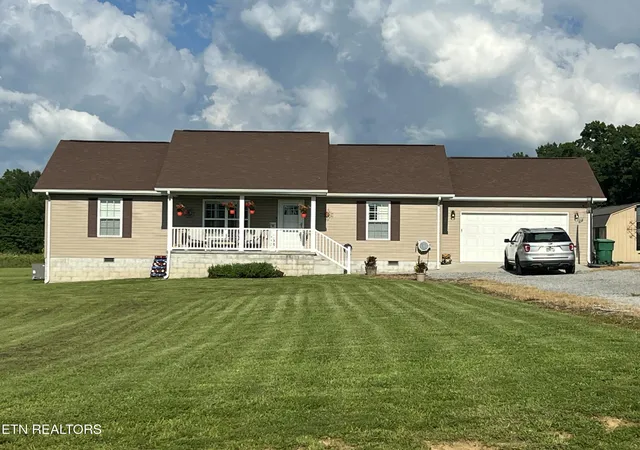1st image of 233 Georgee Rd, Jamestown, TN 38556 | MLS# 1346250