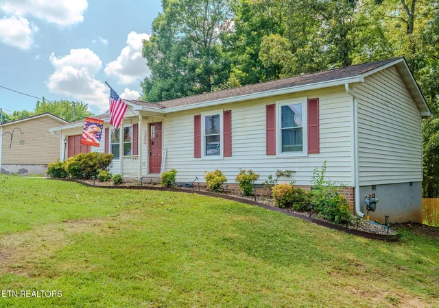 3rd image of 1717 Jett Rd, Maryville, TN 37804 | MLS# 1348337