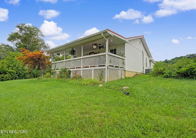2nd image of 1527 Main St, Maynardville, TN 37807 | MLS# 1350201