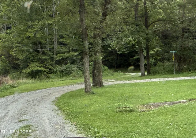 46th image of Lonesome Valley Rd, New Tazewell, TN 37825 | MLS# 1346419
