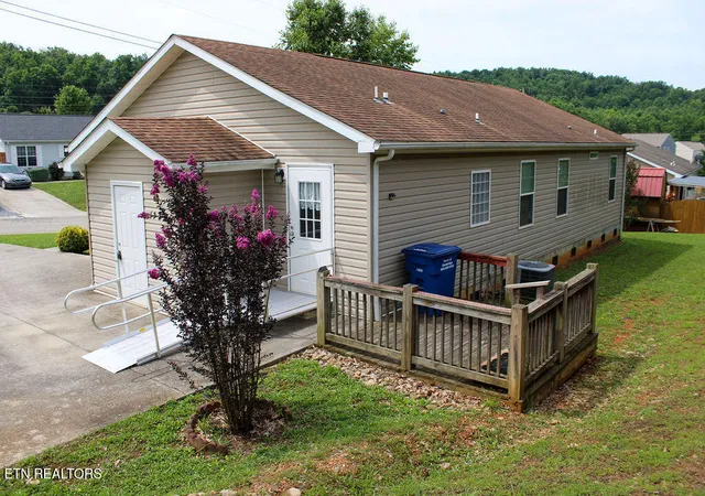 9th image of 1158 Case View Rd, Dandridge, TN 37725 | MLS# 1351640