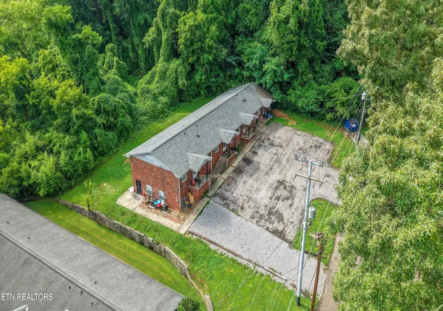 1st image of 310 Gilbert Ln, Knoxville, TN 37920 | MLS# 1347141