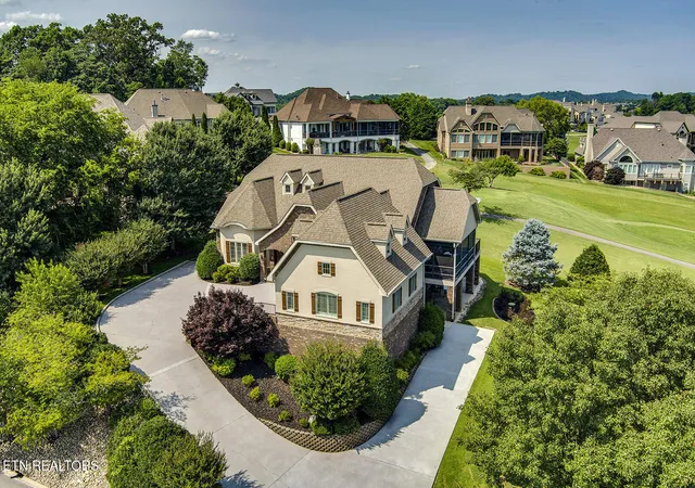 2nd image of 117 Black Hawk Dr, Vonore, TN 37885 | MLS# 1350354