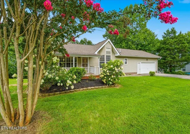 2nd image of 142 Oak Dr, Kingston, TN 37763 | MLS# 1349839