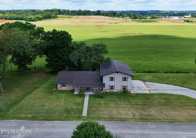 2nd image of 560 Rudd Rd, Greenback, TN 37742 | MLS# 1346783