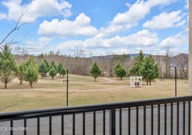 Photo 1 of Single family home for sale at 124 Plaza Dr #UNIT 3203, Pigeon Forge, TN 37863 | MLS# 1348605 | Listing updated on 2026-09-10