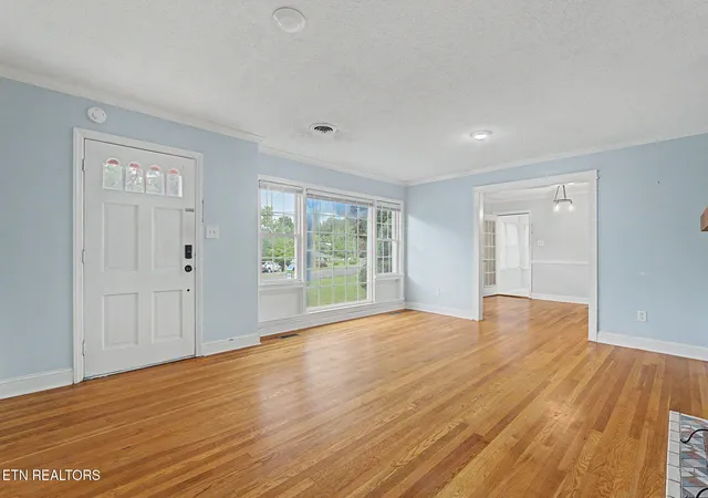 Photo 3 of Single family home for sale at 112 Y Rd, Sevierville, TN 37862 | MLS# 1349252 | Listing updated on 2026-09-10