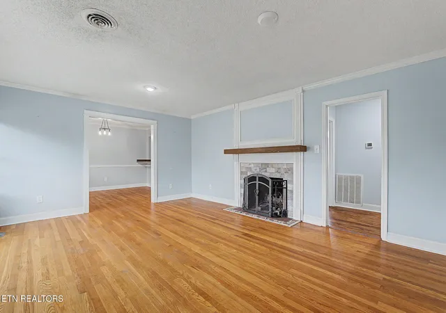 Photo 4 of Single family home for sale at 112 Y Rd, Sevierville, TN 37862 | MLS# 1349252 | Listing updated on 2026-09-10