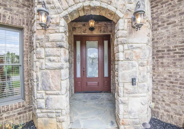 Photo 4 of Single family home for sale at 7112 Marlee Park Blvd, Knoxville, TN 37921 | MLS# 1347530 | Listing updated on 2026-07-27