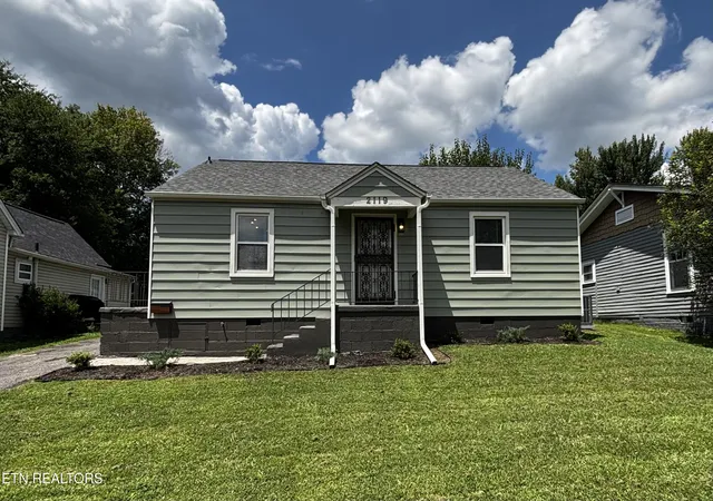 Single family home for sale at 2119 Lawson Ave, Knoxville, TN 37917 | MLS# 1350962