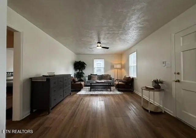 Photo 4 of Single family home for sale at 2119 Lawson Ave, Knoxville, TN 37917 | MLS# 1350962 | Listing updated on 2026-10-08