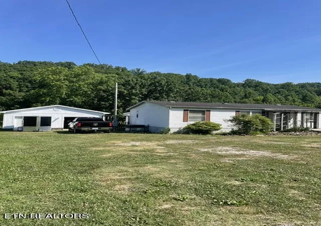 3rd image of 149 Sweetwater Rd, Philadelphia, TN 37846 | MLS# 1348891