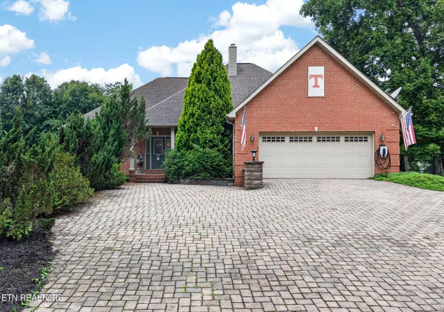 1st image of 2010 Ona Rd, Crossville, TN 38572 | MLS# 1348297