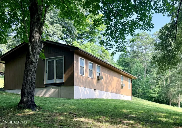 4th image of 445 Deer Trail Cir, New Tazewell, TN 37825 | MLS# 1347348