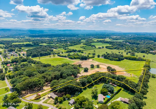 1st image of Lot 1 Saratoga Dr, Maryville, TN 37804 | MLS# 1350844