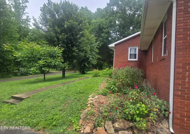 34th image of 380 Vine Ave, Oneida, TN 37841 | MLS# 1350901