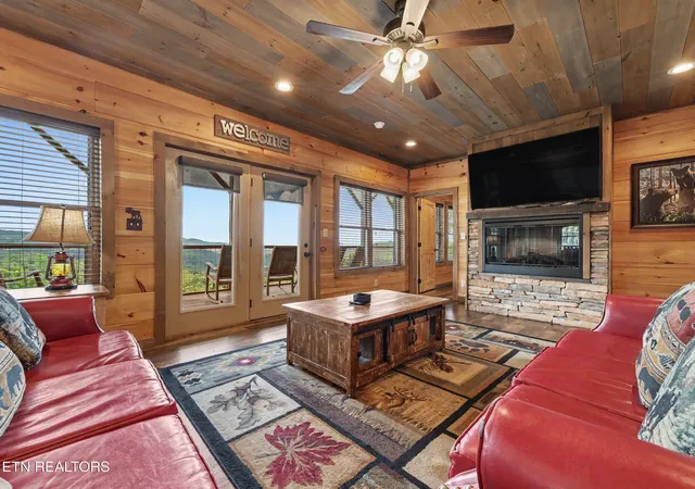 5th image of 240 Stone Fence Ln, Gatlinburg, TN 37738 | MLS# 1347909