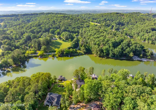 60th image of 3594 Lakeland Dr, Lenoir City, TN 37772 | MLS# 1348313