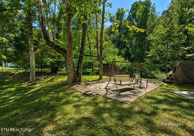 29th image of 2042 Dutch Valley Rd, Clinton, TN 37716 | MLS# 1348210