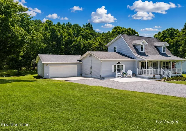 2nd image of 2042 Dutch Valley Rd, Clinton, TN 37716 | MLS# 1348210