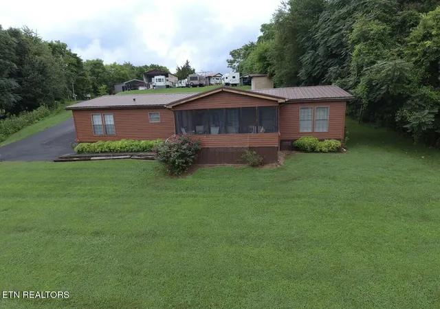 Photo 1 of Multi family home for sale at 6800 Lakeshore Dr, Rutledge, TN 37861 | MLS# 1347887 | Listing updated on 2026-07-21