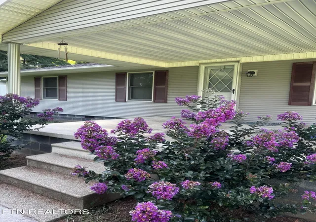 2nd image of 155 Quarry Rd, Speedwell, TN 37870 | MLS# 1348419