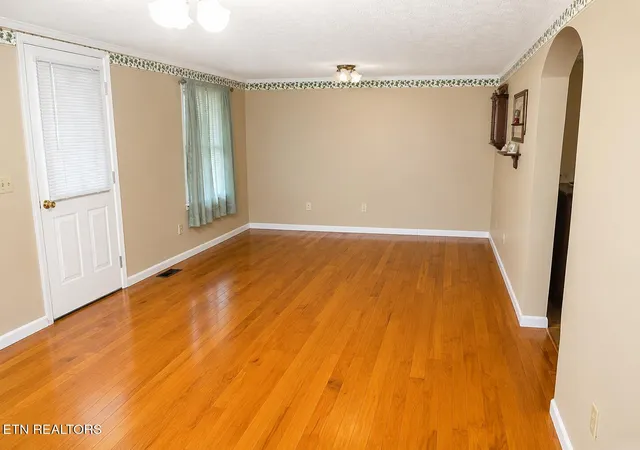 Photo 3 of Single family home for sale at 155 Quarry Rd, Speedwell, TN 37870 | MLS# 1348419 | Listing updated on 2026-07-16