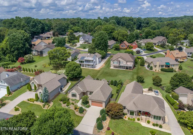 Photo 2 of Single family home for sale at 144 Cheeskogili Way, Loudon, TN 37774 | MLS# 1347934 | Listing updated on 2026-10-09