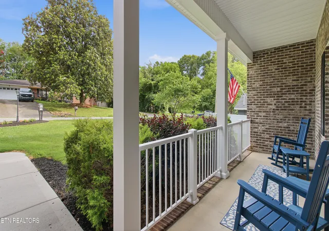 Photo 2 of Sale Pending at 103 Hummingbird Dr, Maryville, TN 37803 | MLS# 1348272 | Listing updated on 2026-08-27
