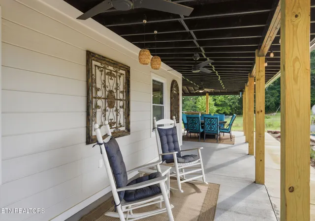 Photo 3 of Single family home for sale at 767 Farmington Way, Maryville, TN 37801 | MLS# 1351252 | Listing updated on 2026-09-21