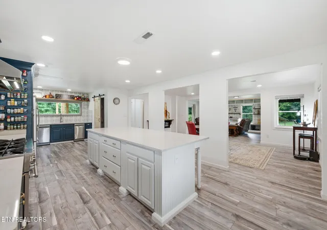 Photo 4 of Single family home for sale at 767 Farmington Way, Maryville, TN 37801 | MLS# 1351252 | Listing updated on 2026-09-21