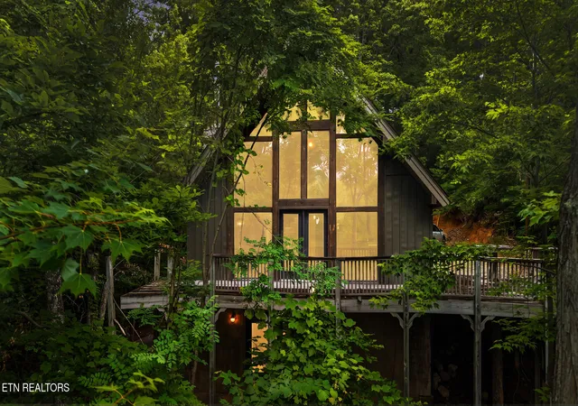 1st image of 1068 Lower Alpine Wy, Gatlinburg, TN 37738 | MLS# 1348321